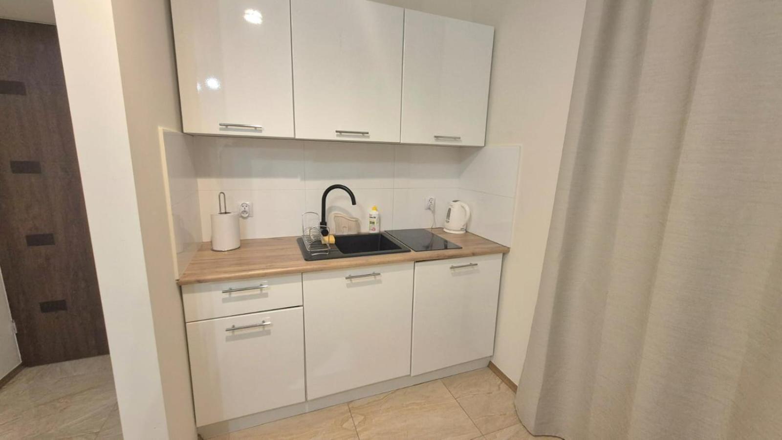 Topolowa Apartament Z Klimatem- Topolowa/Rynek/Pkp 克拉科夫 外观 照片
