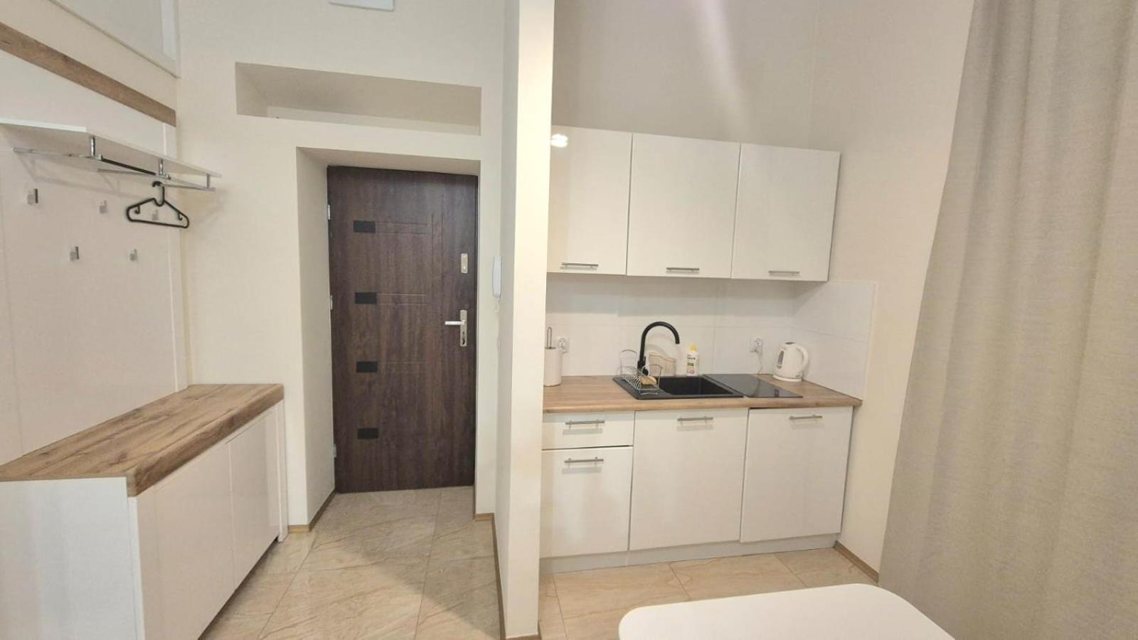 Topolowa Apartament Z Klimatem- Topolowa/Rynek/Pkp 克拉科夫 外观 照片